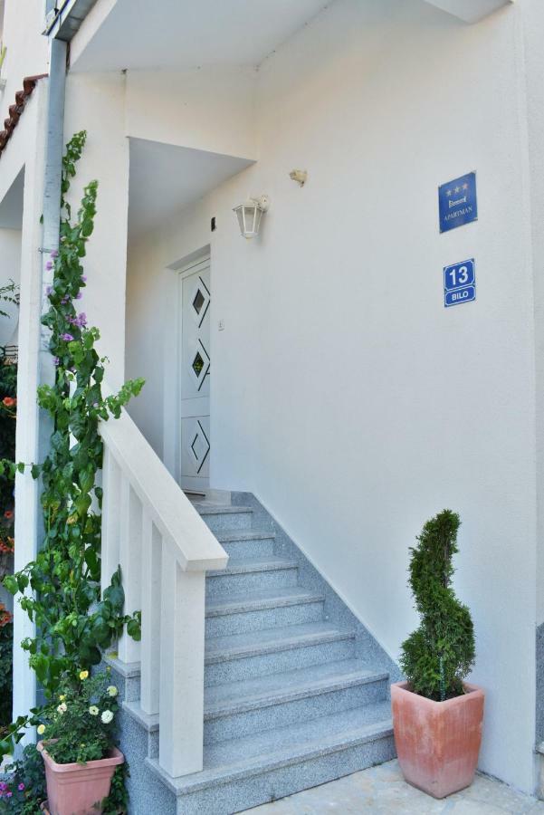 Apartment Marina Buitenkant foto